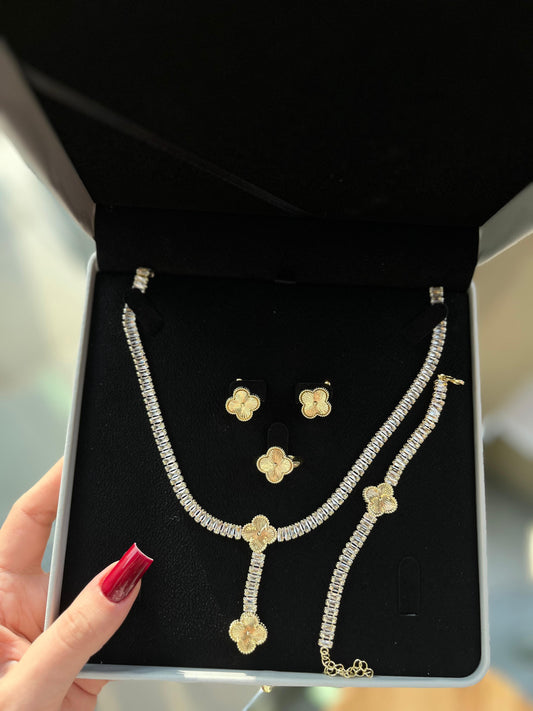 Boyunbağı & Sırqa Dəsti