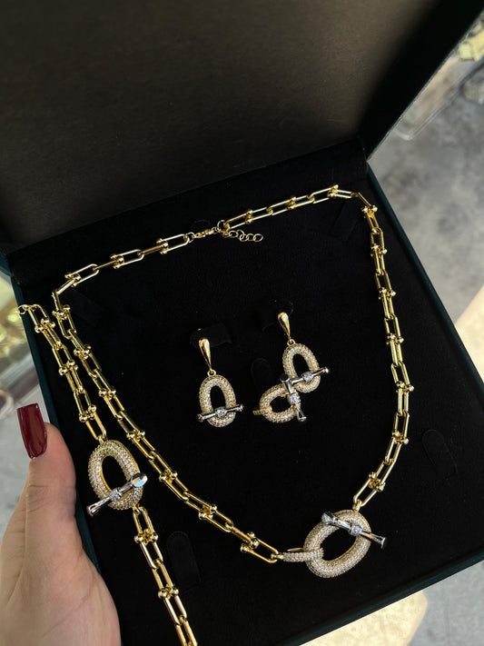 Boyunbağı & Sırqa Dəsti