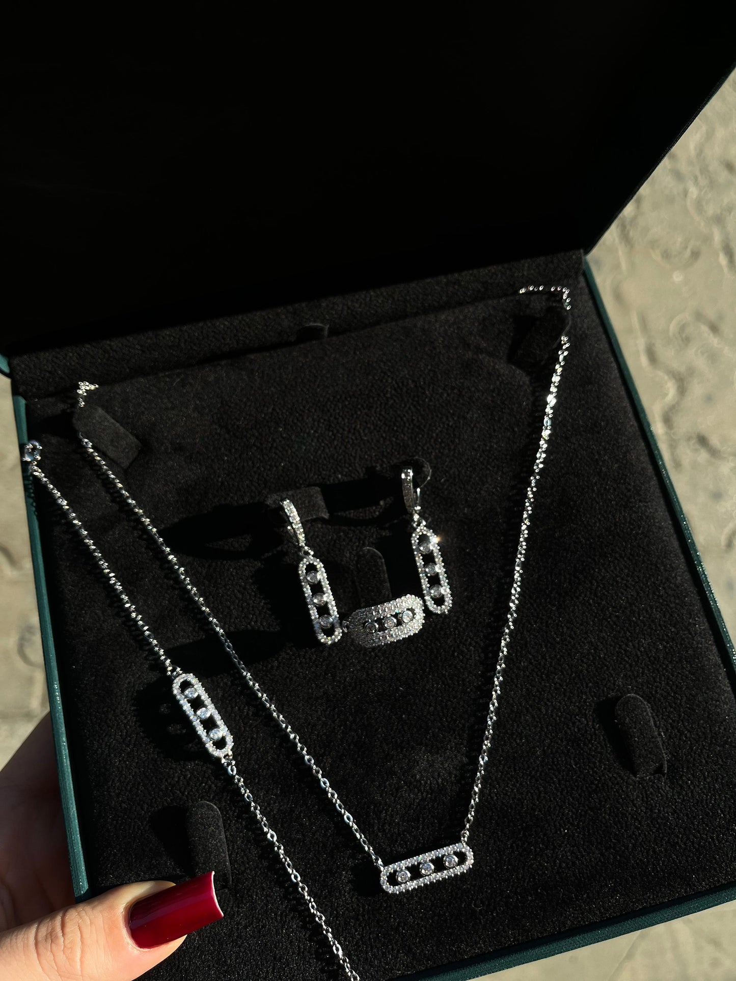 Boyunbağı & Sırqa Dəsti