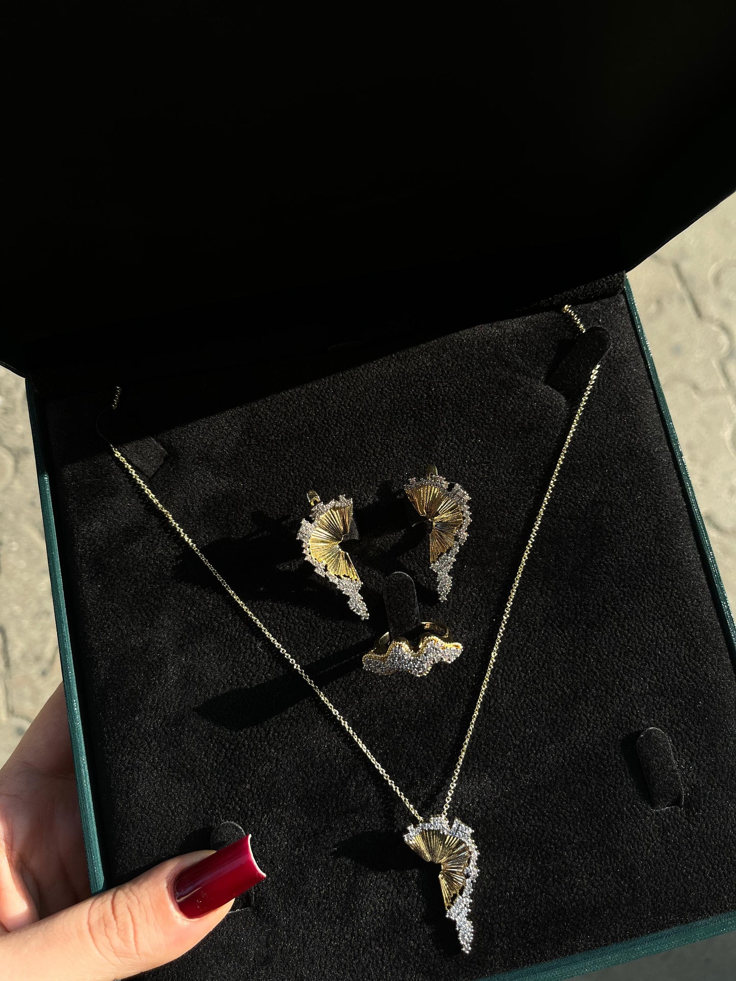 Boyunbağı & Sırqa Dəsti